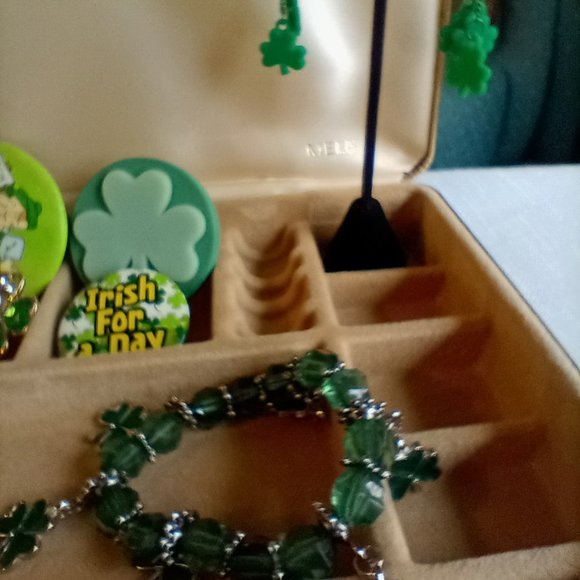 St. Patrick's Day EUC 8 Item Jewelry Collection Earrings Pin Bracelet-Item #329 - Picture 2 of 4